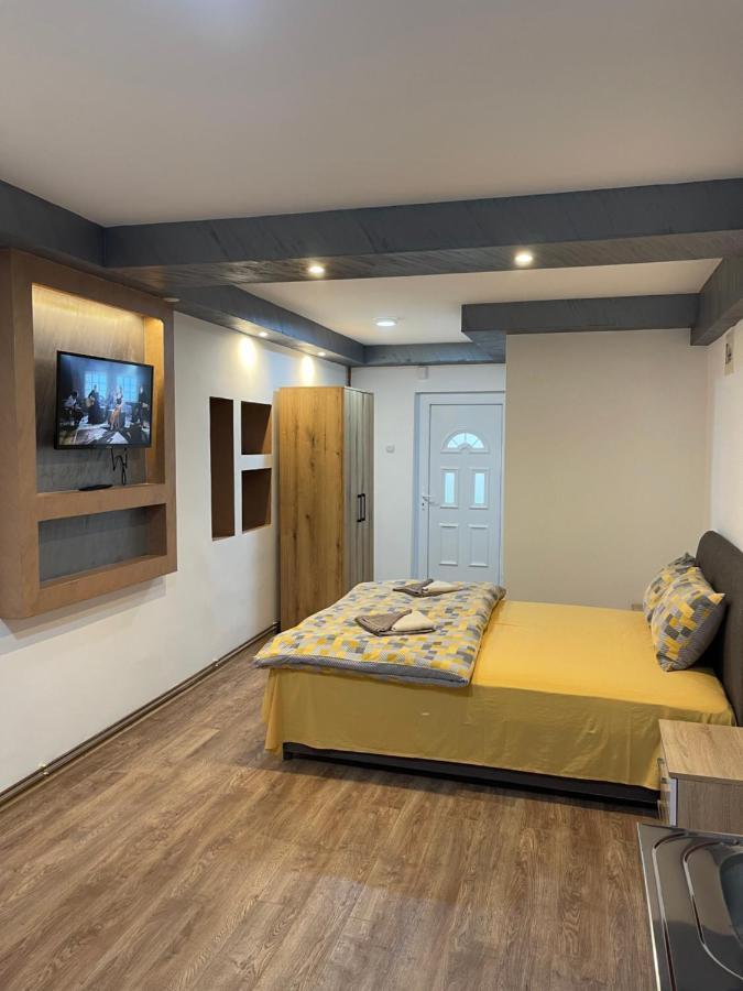 Apartments Lalovic ชาเบลียค ภายนอก รูปภาพ