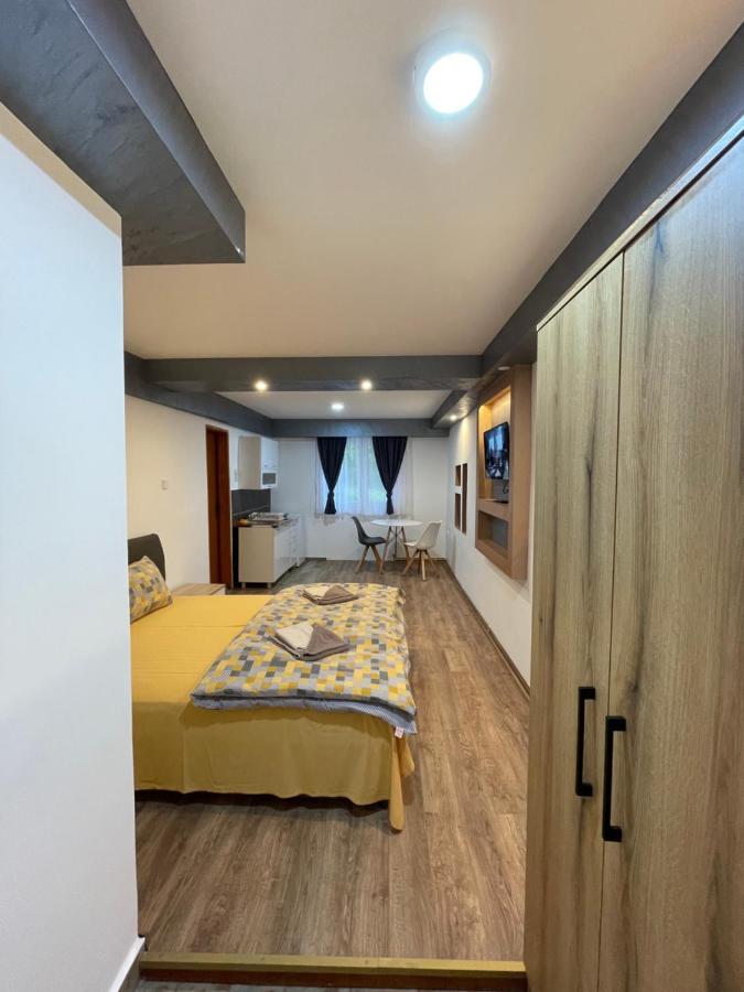Apartments Lalovic ชาเบลียค ภายนอก รูปภาพ