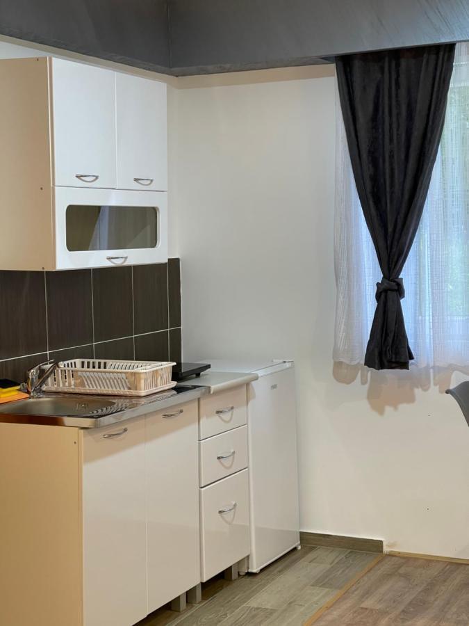 Apartments Lalovic ชาเบลียค ภายนอก รูปภาพ