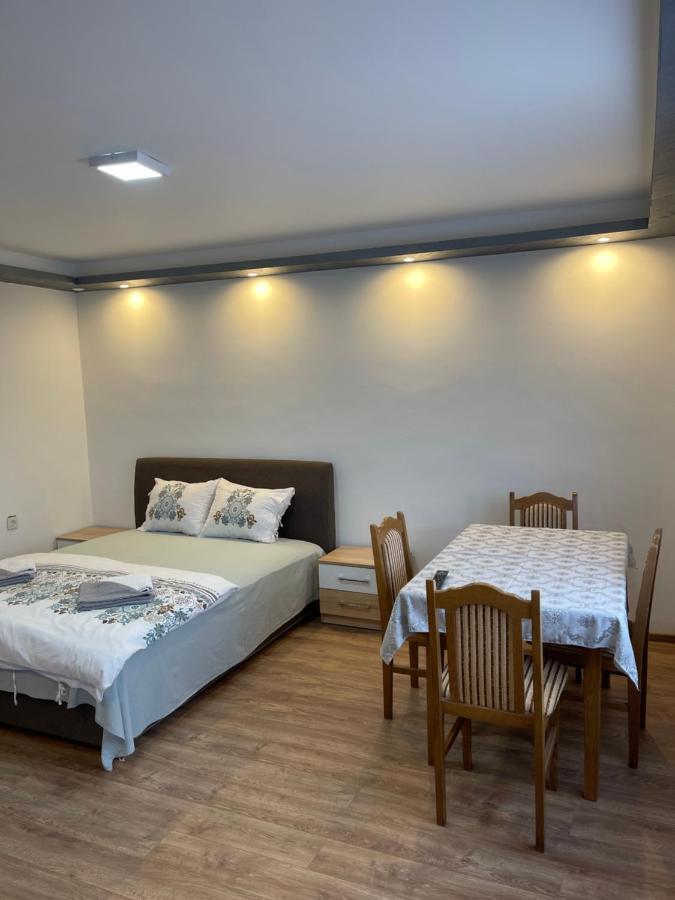 Apartments Lalovic ชาเบลียค ภายนอก รูปภาพ